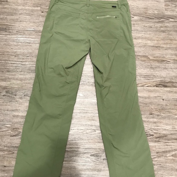 Patagonia pants - Picture 2 of 3